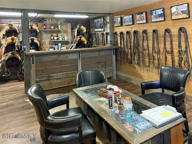 600 Blue Ribbon Lane, Dillon, MT 59725