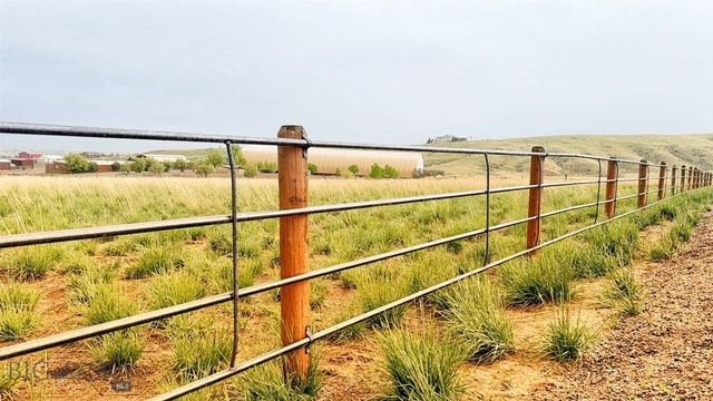 600 Blue Ribbon Lane, Dillon, MT 59725