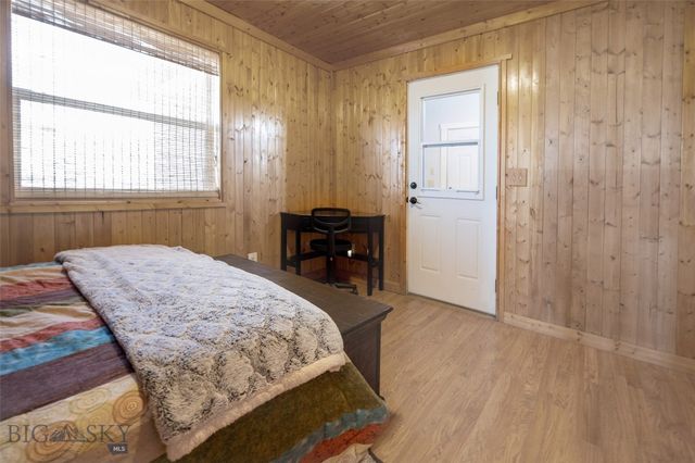 600 Blue Ribbon Lane, Dillon, MT 59725