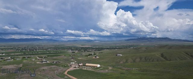 600 Blue Ribbon Lane, Dillon, MT 59725