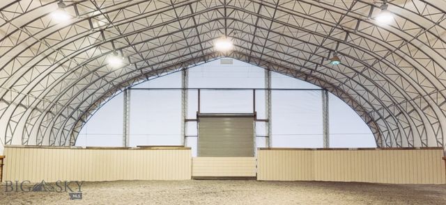 600 Blue Ribbon Lane, Dillon, MT 59725