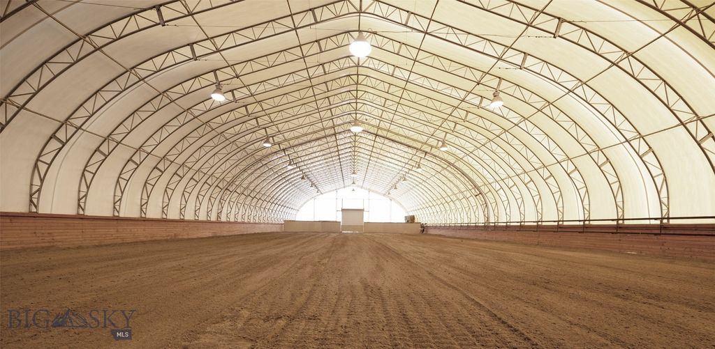 600 Blue Ribbon Lane, Dillon, MT 59725 photo 9