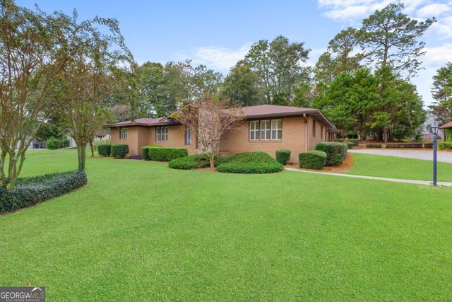 405 N Main Street, Statesboro, GA 30458