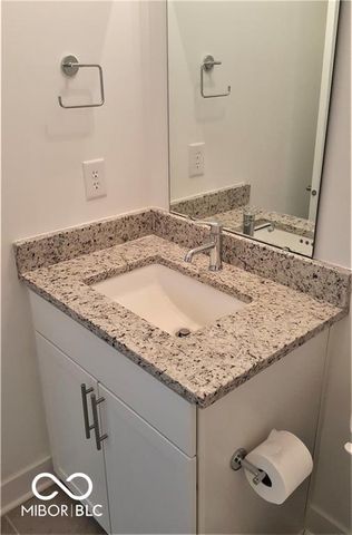 605 E 11th Street, Indianapolis, IN 46202
