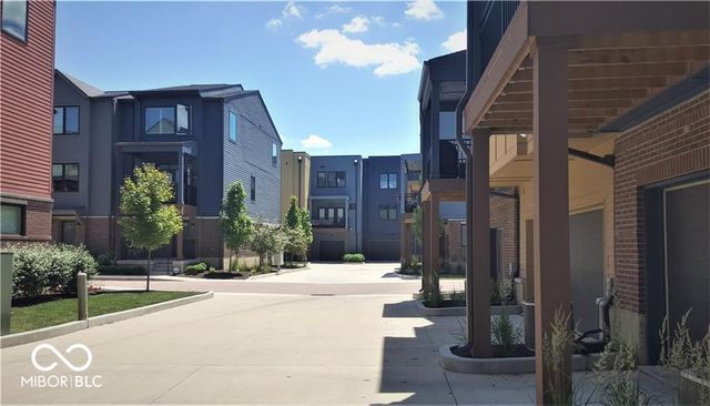 605 E 11th Street, Indianapolis, IN 46202