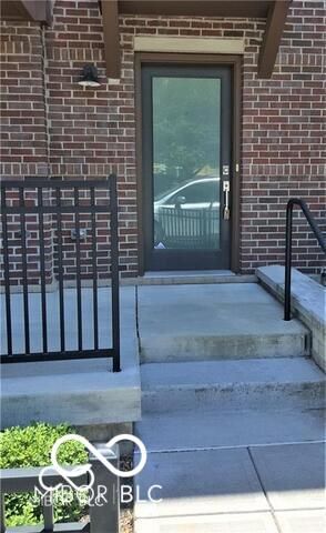 605 E 11th Street, Indianapolis, IN 46202