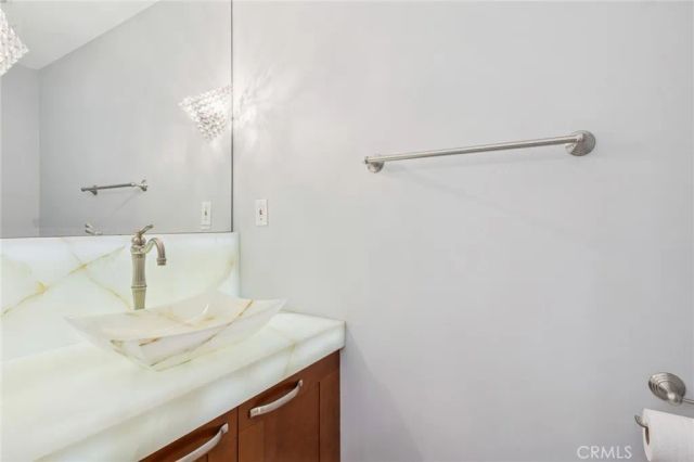 5047 SCHOLARSHIP, Irvine, CA 92612