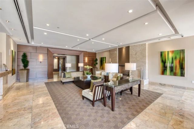 5047 SCHOLARSHIP, Irvine, CA 92612