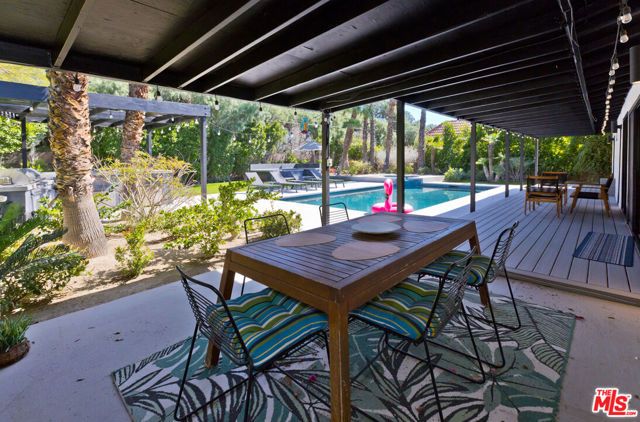 2660 N Farrell Drive, Palm Springs, CA 92262