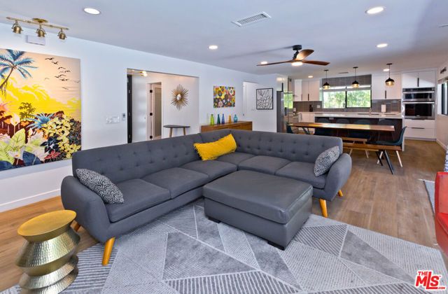2660 N Farrell Drive, Palm Springs, CA 92262