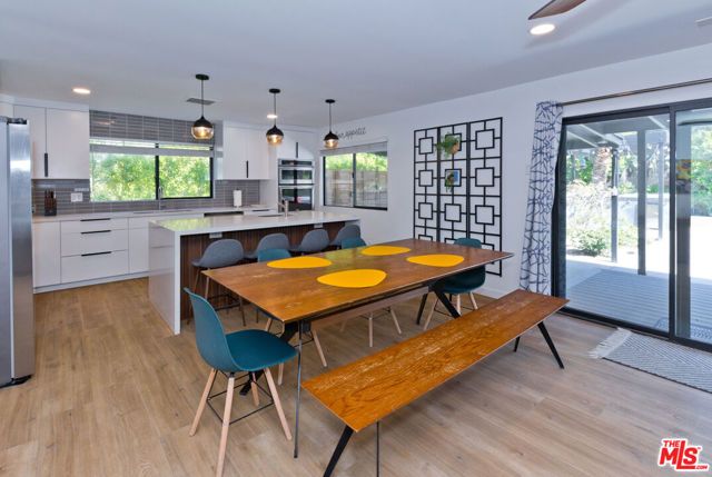 2660 N Farrell Drive, Palm Springs, CA 92262