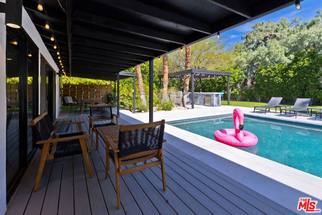 2660 N Farrell Drive, Palm Springs, CA 92262