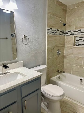 414 Goodyear Street, Irving, TX 75062