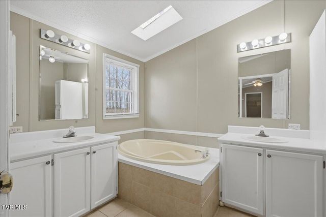 257 Wesley Drive, Piney Flats, TN 37686