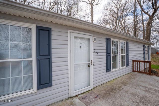 257 Wesley Drive, Piney Flats, TN 37686