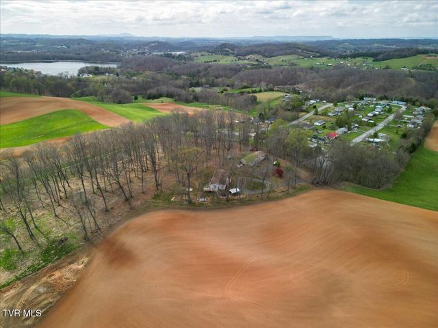 257 Wesley Drive, Piney Flats, TN 37686