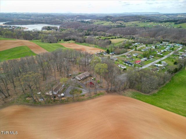 257 Wesley Drive, Piney Flats, TN 37686