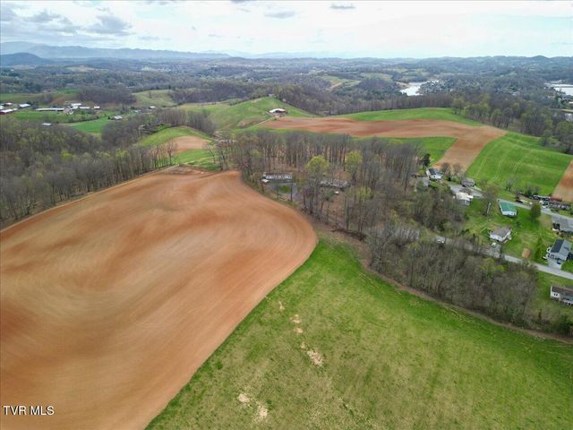 257 Wesley Drive, Piney Flats, TN 37686