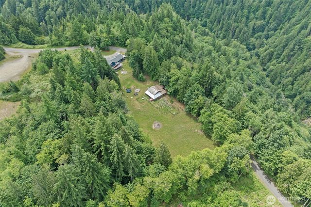 19515 AP Tubbs Road E, Carbonado, WA 98323