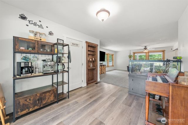 19515 AP Tubbs Road E, Carbonado, WA 98323