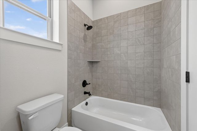 517 Longhorn Drive, Springtown, TX 76082