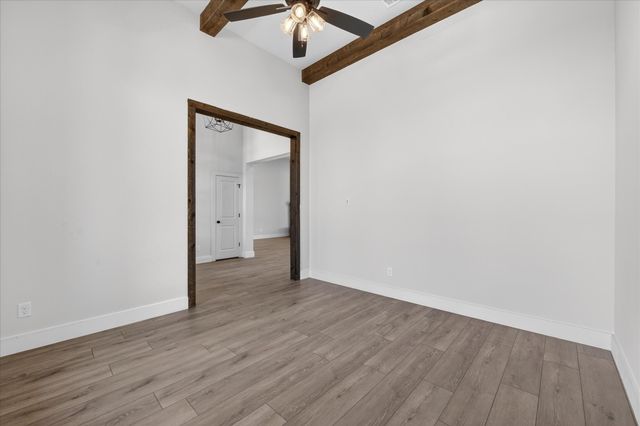 517 Longhorn Drive, Springtown, TX 76082