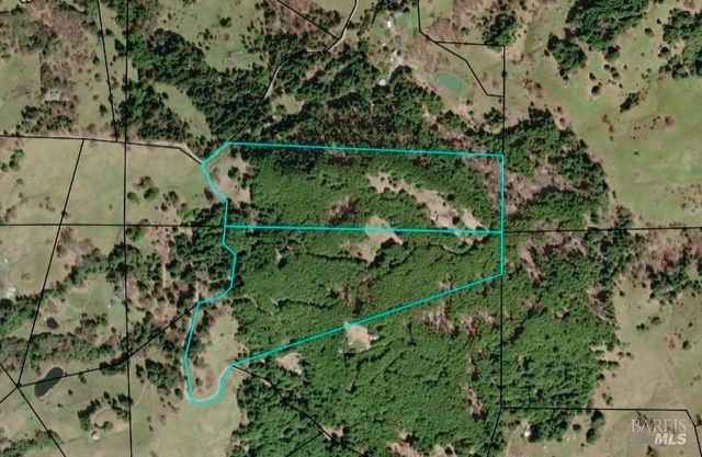 36955 Eureka Stagecoach Rd, Willits, CA 95490