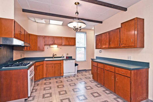 1741 Mears Avenue, Cincinnati, OH 45230