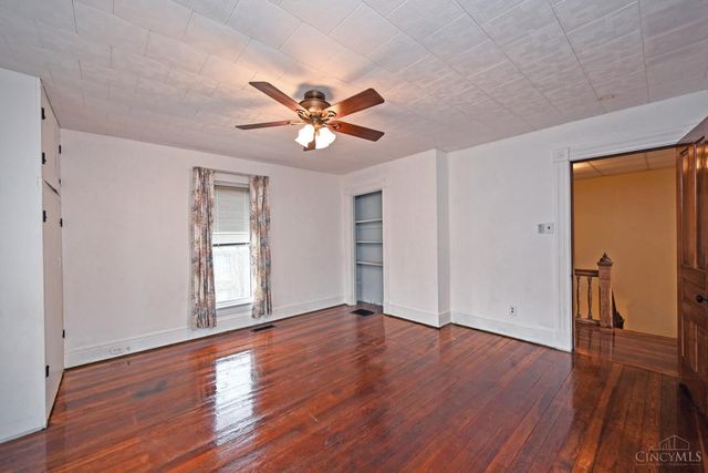 1741 Mears Avenue, Cincinnati, OH 45230