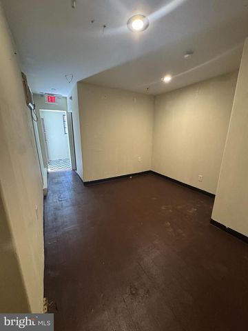 634 E ALLEGHENY AVE, Philadelphia, PA 19134
