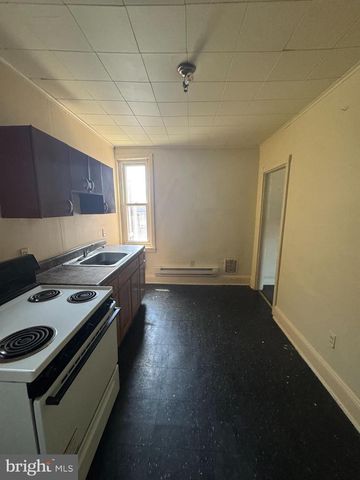 634 E ALLEGHENY AVE, Philadelphia, PA 19134