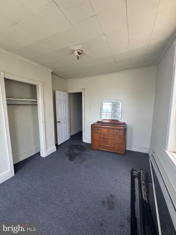 634 E ALLEGHENY AVE, Philadelphia, PA 19134