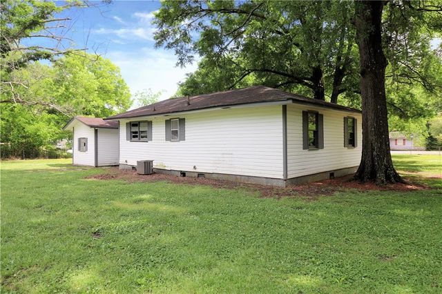 152 Hennon Drive NW, Rome, GA 30165