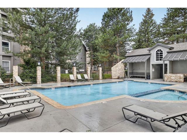 2575 S Syracuse Way E207, Denver, CO 80231