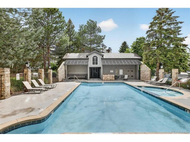 2575 S Syracuse Way E207, Denver, CO 80231
