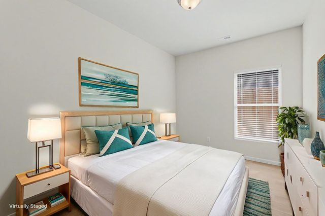423 S All Halllows Unit 200, Wichita, KS 67213