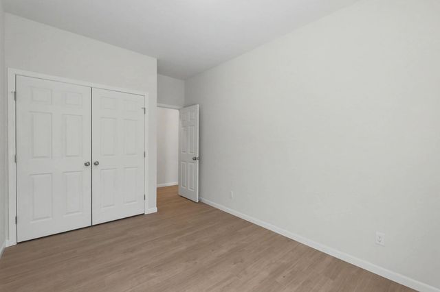 423 S All Halllows Unit 200, Wichita, KS 67213