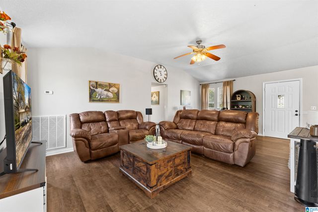 901 GALLANT ROAD, Attalla, AL 35954