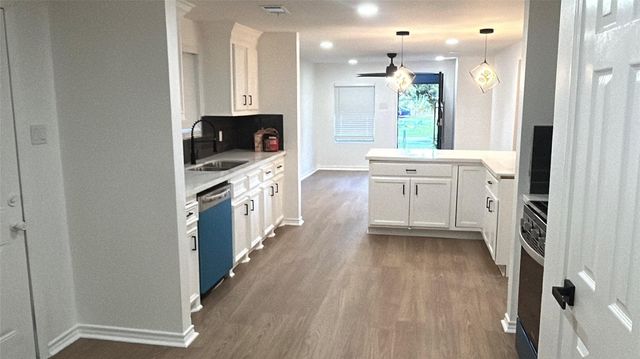 7909 Hoffman Street, Houston, TX 77016