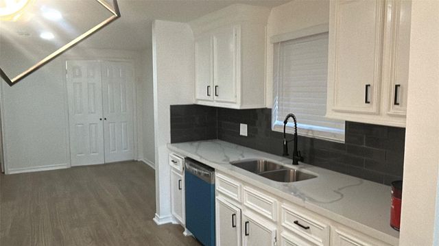 7909 Hoffman Street, Houston, TX 77016