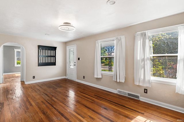206 N 4th Street, Monticello, IN 47960