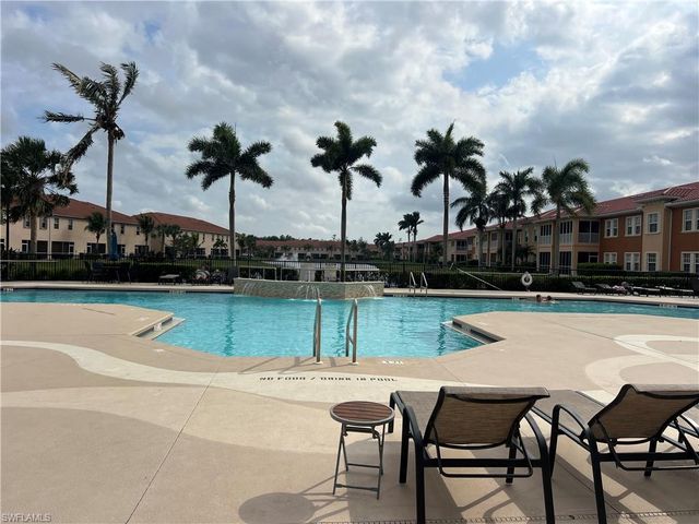 10300 Via Colomba CIR, Fort Myers, FL 33966
