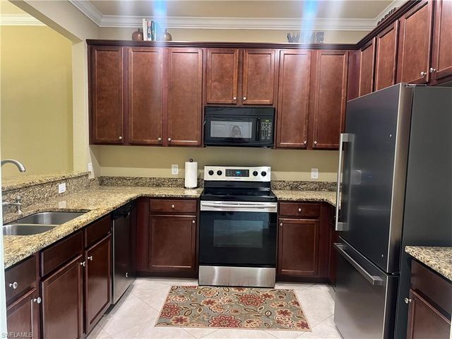 10300 Via Colomba CIR, Fort Myers, FL 33966