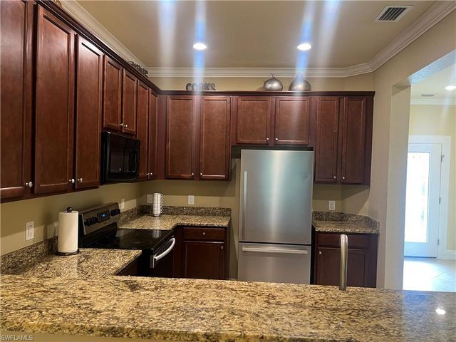 10300 Via Colomba CIR, Fort Myers, FL 33966