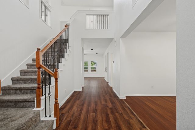 1501 Kingfisher Drive, Fort Worth, TX 76131