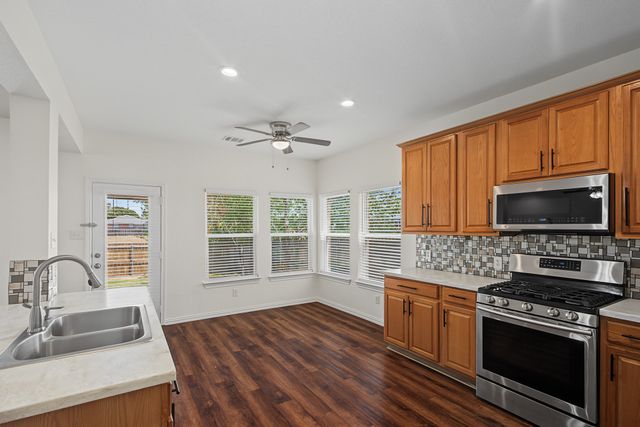 1501 Kingfisher Drive, Fort Worth, TX 76131