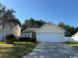 715 Pepperbush Dr., Myrtle Beach, SC 29579