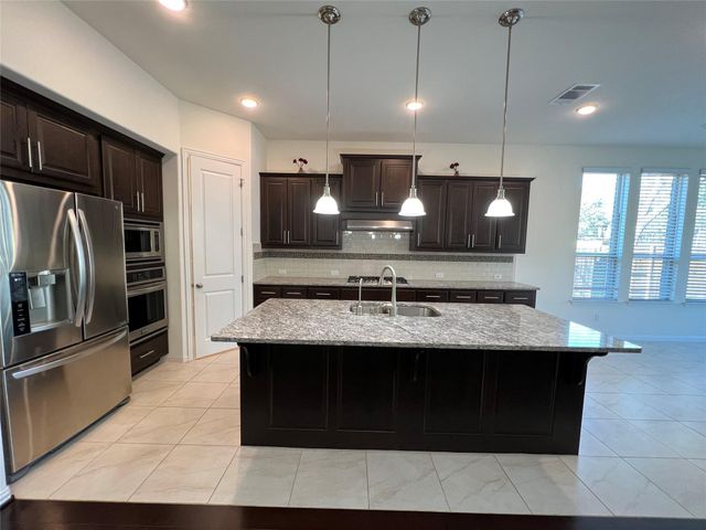 345 Fannin Battleground LN, Georgetown, TX 78628