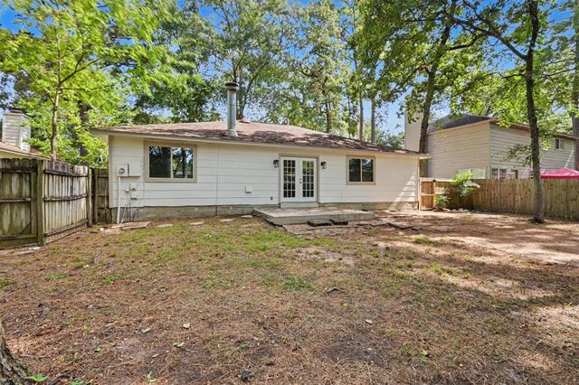 14 Summer Crest Circle, The Woodlands, TX 77381