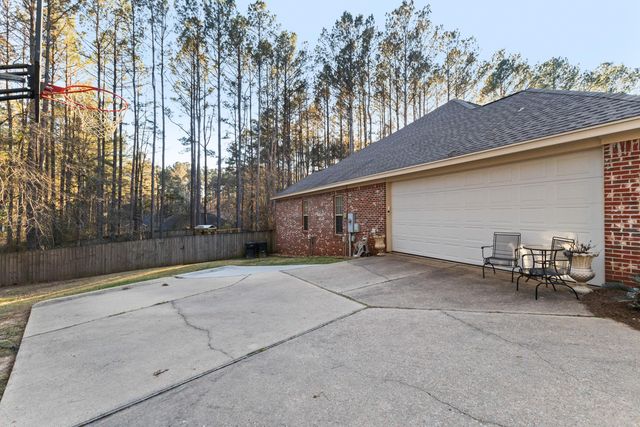 9 Tuckahoe, Hattiesburg, MS 39402